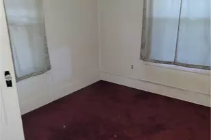 52 E Earle Ave, Youngstown, OH 44507 - Photo 6