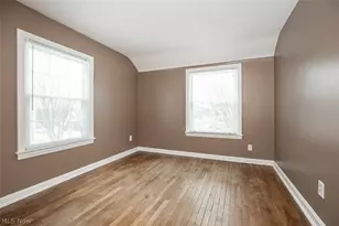 1595 Redwood Ave, Akron, OH 44301 - Photo 12