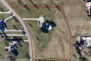 1617 Charolais St NW, Uniontown, OH 44685 - Photo 4