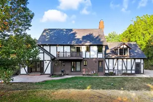 2097 Albertson Pkwy, Cuyahoga Falls, OH 44223 - Photo 4