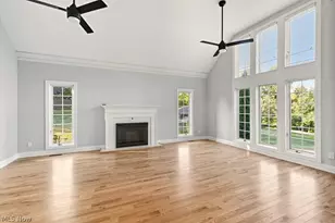 2097 Albertson Pkwy, Cuyahoga Falls, OH 44223 - Photo 16