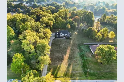 2097 Albertson Parkway, Cuyahoga Falls, OH 44223 - Photo 8