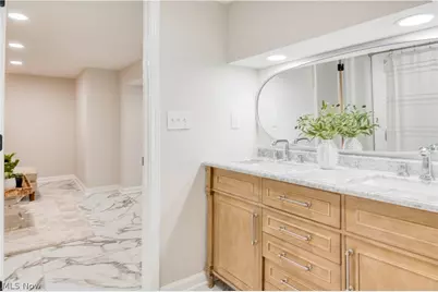 2332 Allison Road, Loveland, OH 44118 - Photo 32