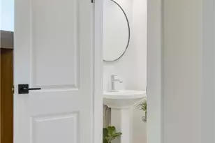 2332 Allison Rd, Loveland, OH 44118 - Photo 6