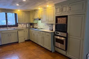 152 E Main St, New London, OH 44851 - Photo 12