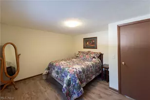 9735 Deerfield Pl, Kirtland, OH 44094 - Photo 36