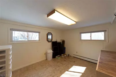 9735 Deerfield Place, Kirtland, OH 44094 - Photo 42