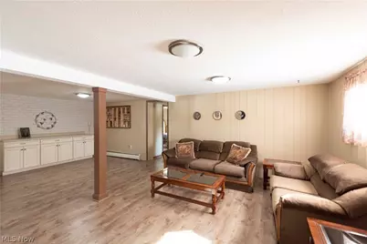 9735 Deerfield Place, Kirtland, OH 44094 - Photo 32