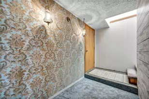 347 Dorwil Dr, Akron, OH 44319 - Photo 28