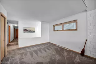 347 Dorwil Dr, Akron, OH 44319 - Photo 12