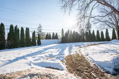 590 Eleanora Drive, Cuyahoga Falls, OH 44223 - Photo 34