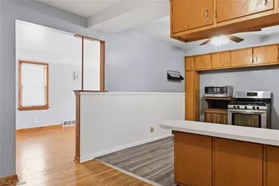 612 Maplewood Avenue, Struthers, OH 44471 - Photo 8