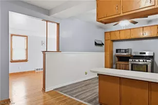 612 Maplewood Ave, Struthers, OH 44471 - Photo 8