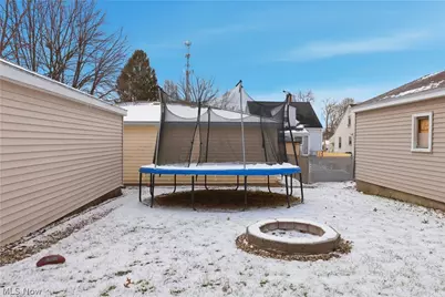 612 Maplewood Avenue, Struthers, OH 44471 - Photo 26