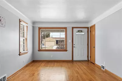 612 Maplewood Avenue, Struthers, OH 44471 - Photo 4