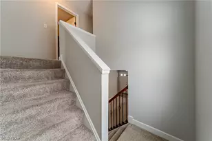 8708 Wakefield Run, North Ridgeville, OH 44039 - Photo 20