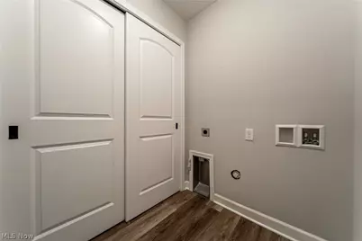 8708 Wakefield Run, North Ridgeville, OH 44039 - Photo 32