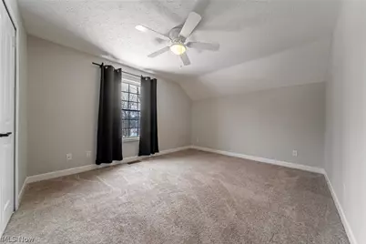 8708 Wakefield Run, North Ridgeville, OH 44039 - Photo 24