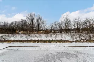 8708 Wakefield Run, North Ridgeville, OH 44039 - Photo 44