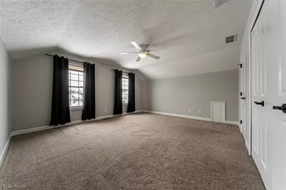 8708 Wakefield Run, North Ridgeville, OH 44039 - Photo 28