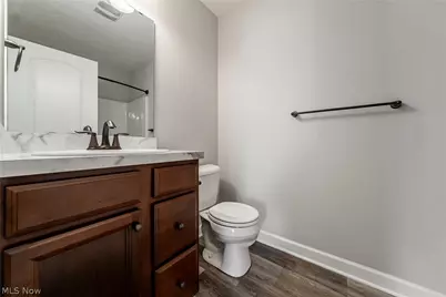 8708 Wakefield Run, North Ridgeville, OH 44039 - Photo 20