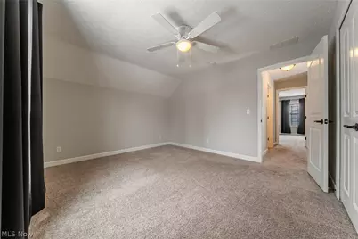 8708 Wakefield Run, North Ridgeville, OH 44039 - Photo 26