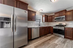 8708 Wakefield Run, North Ridgeville, OH 44039 - Photo 18