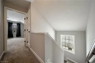 8708 Wakefield Run, North Ridgeville, OH 44039 - Photo 16