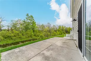 8708 Wakefield Run, North Ridgeville, OH 44039 - Photo 38