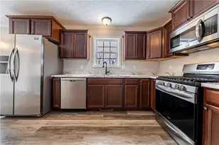 8708 Wakefield Run, North Ridgeville, OH 44039 - Photo 18
