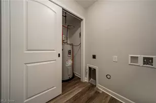 8708 Wakefield Run, North Ridgeville, OH 44039 - Photo 36