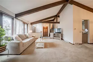 1205 Tulip Ct, Brunswick, OH 44212 - Photo 2