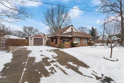 42 Woolf Avenue, Akron, OH 44312 - Photo 2