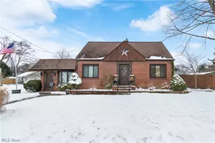 42 Woolf Ave, Akron, OH 44312 - Photo 1