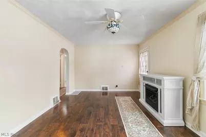 42 Woolf Avenue, Akron, OH 44312 - Photo 8
