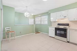 271 Manor Ave NW, Canton, OH 44708 - Photo 12