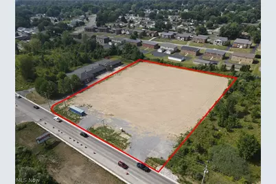 W Western Reserve Road, Youngstown, OH 44514 - Photo 2