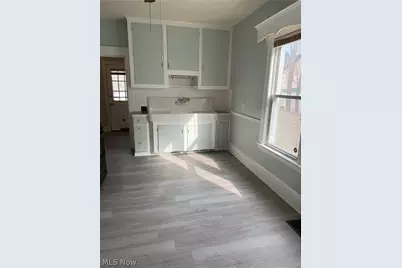 3704 Walton Avenue, Loveland, OH 44113 - Photo 8