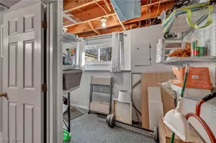 24207 Lebern Dr, North Olmsted, OH 44070 - Photo 34