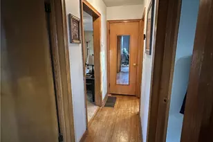 53562 High Ridge Rd, Bridgeport, OH 43912 - Photo 8