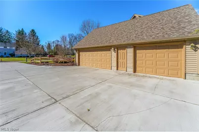 3600 Fawn Drive, Canfield, OH 44406 - Photo 8