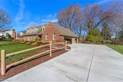 3600 Fawn Drive, Canfield, OH 44406 - Photo 4