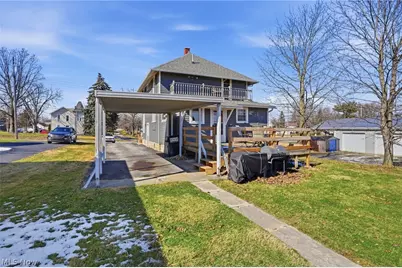 209 Pleasant Street, Bellevue, OH 44811 - Photo 46