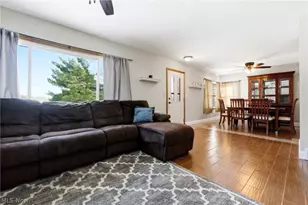 9278 Liberty Rd, Twinsburg, OH 44087 - Photo 2