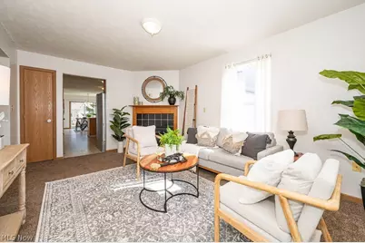 2630 Blenheim Avenue, Alliance, OH 44601 - Photo 2