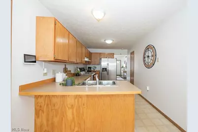 2630 Blenheim Avenue, Alliance, OH 44601 - Photo 8