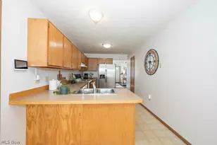 2630 Blenheim Ave, Alliance, OH 44601 - Photo 8