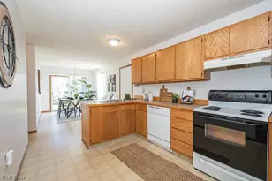 2630 Blenheim Ave, Alliance, OH 44601 - Photo 6