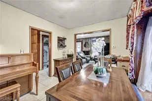 796 Allyn St, Akron, OH 44311 - Photo 14