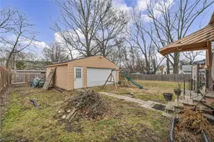 796 Allyn St, Akron, OH 44311 - Photo 48